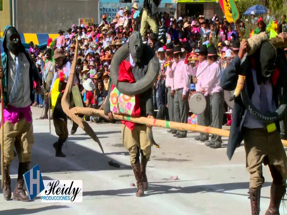 Danza de los Negrillos de Andahuaylas ,  Cuadros de danzantes de Negrillos de Andahuaylas . Fotografía aportada por Juan Carlos La Serna