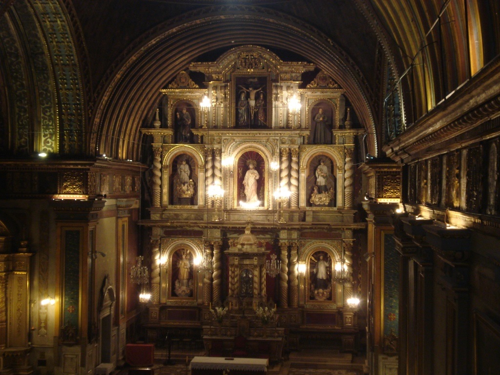 Cordoba Afro Tour. View of the altar of the Church of the Company of Jesus/Jesuit Block. 

. Photo:  Prof. Lic. Ariel Bustos