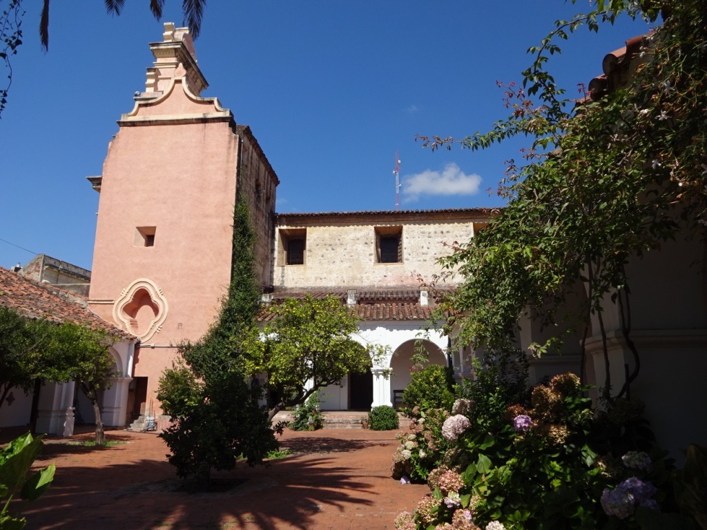 Juan de Tejeda Religious Art Museum. Courtyard of the Tejeda Museum. Photo: Juan de Tejeda Religious Art Museum