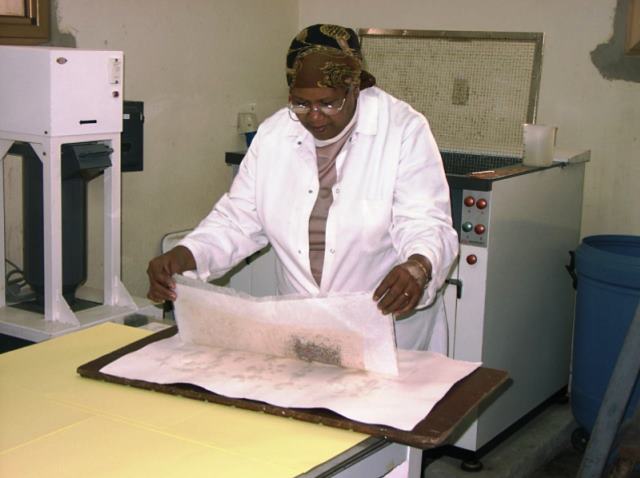 National Archive of the Republic of Cuba. Restoration process. Photo: National Archive of Cuba