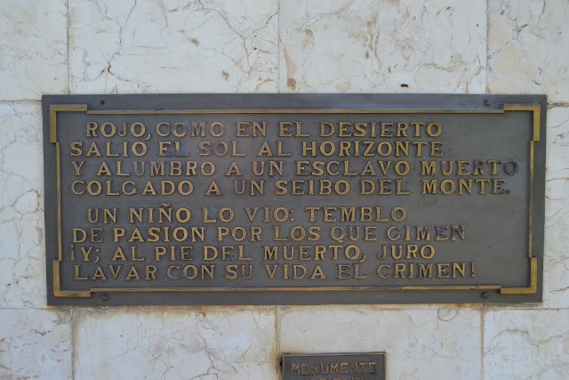 Caimito del Hanábana Memorial. Detail of the commemorative plaque. CPPC Matanzas