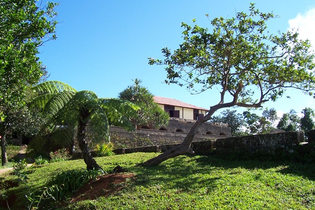 La Isabelica Museum. Access to main house . Photo: Nilson Acosta
