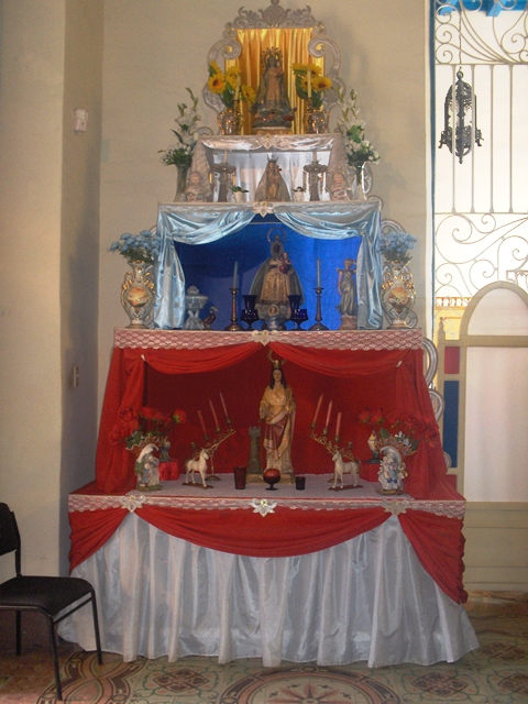 Municipal Museum of Guanabacoa. Santería altar . Photo: Museum of Guanabacoa