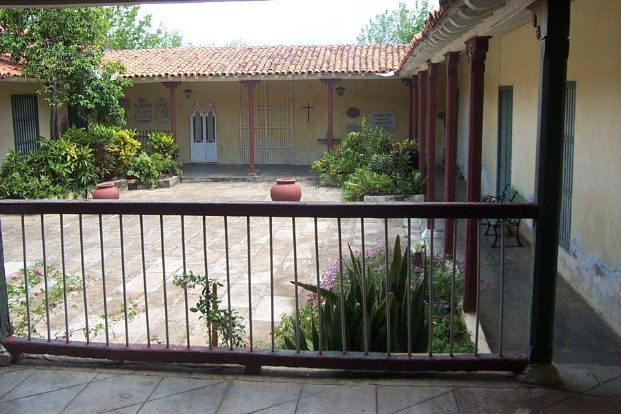 Municipal Museum of Madruga. View of colonial inner courtyard . Photo: Jorge Garcell